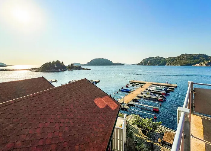 Apartment In With House Sea View