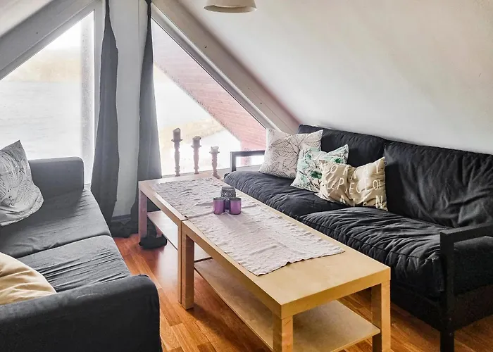Apartment In With House Sea View *